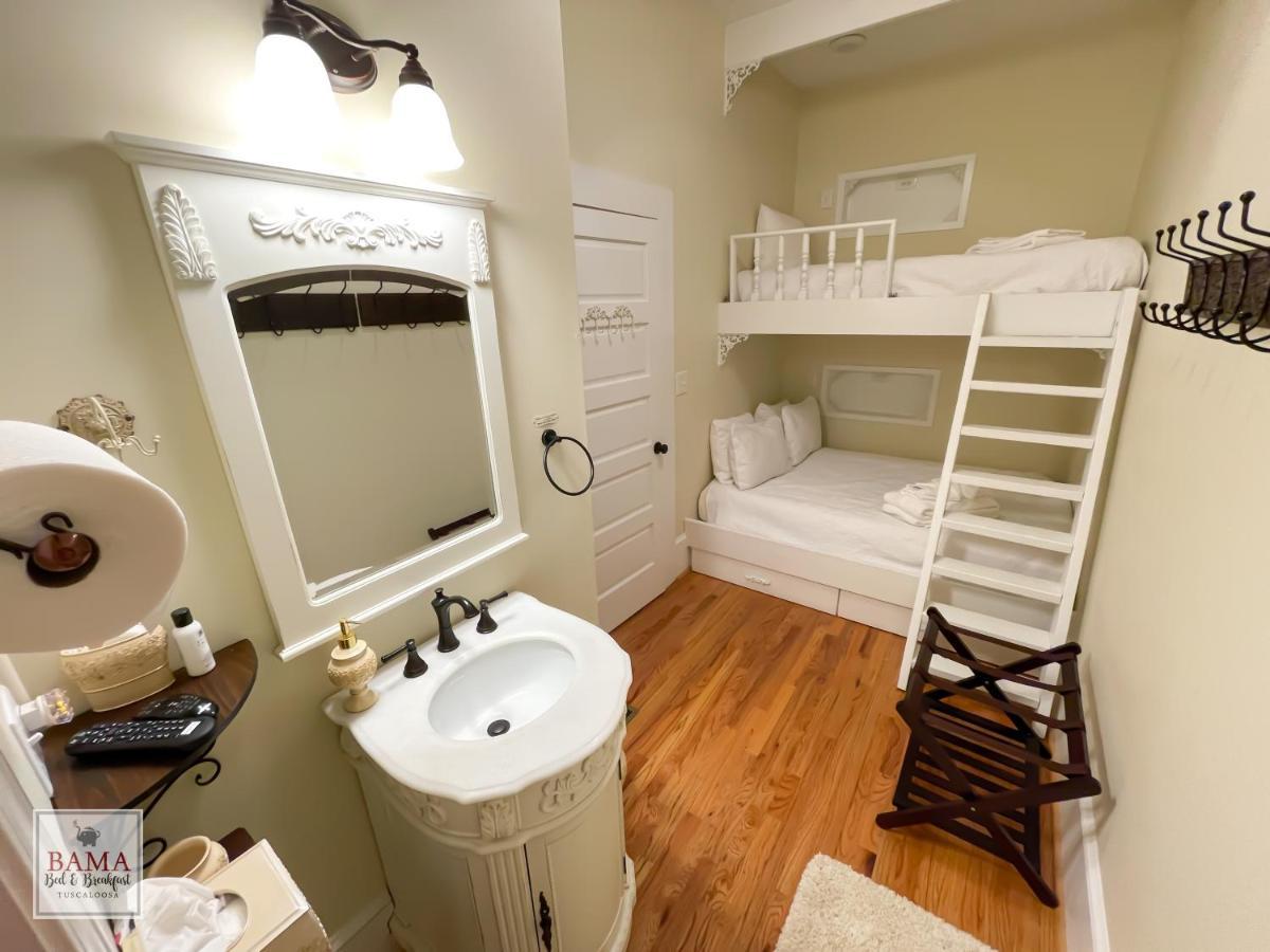 Bama Bed And Breakfast - Magnolia Family Suite Tuscaloosa Εξωτερικό φωτογραφία